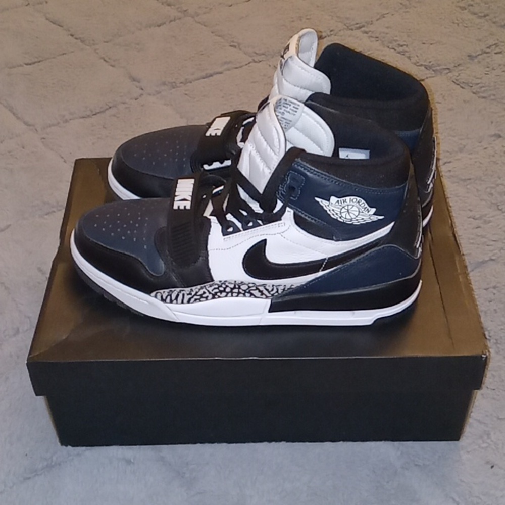 Air Jordan Legacy 312